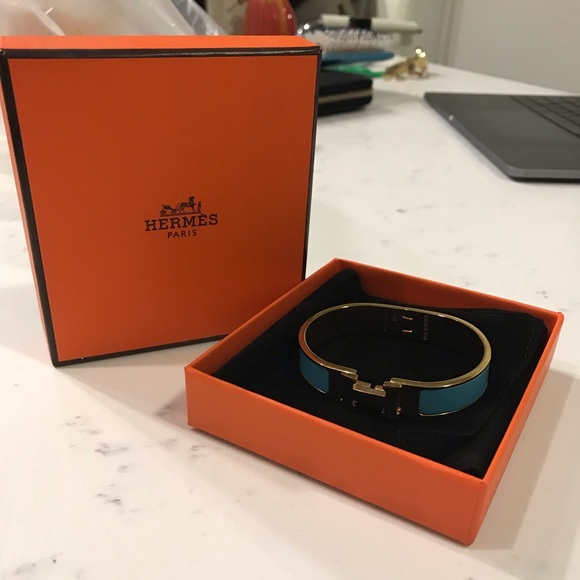 Hermes Jewelry - Hermés Clic H Bracelet (bleu ciel/ gold)